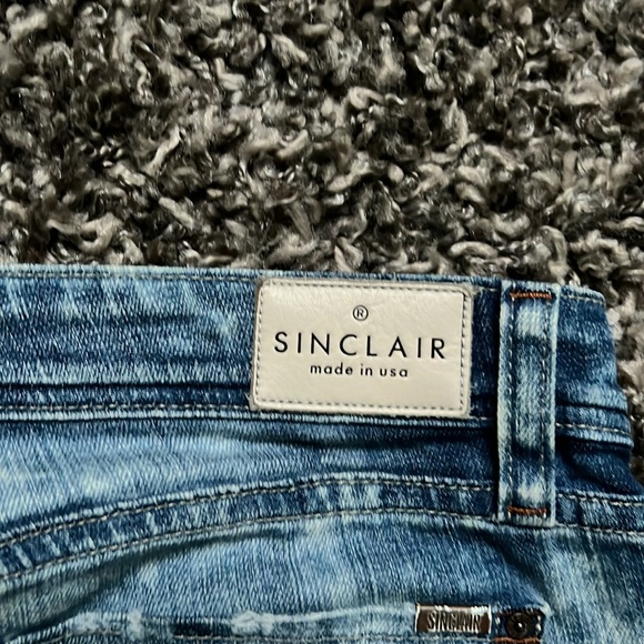 Sinclair Jean shorts - Picture 7 of 9